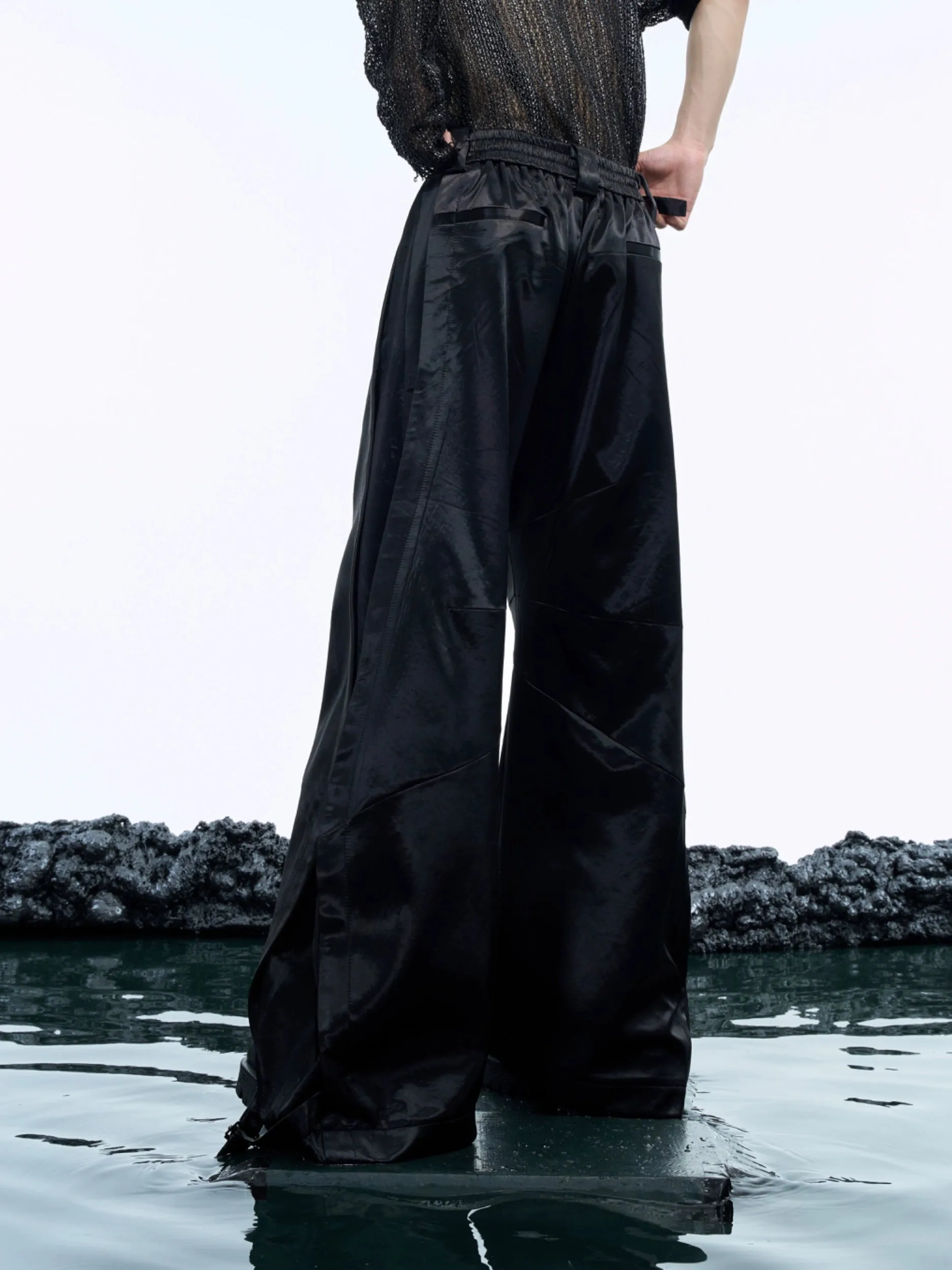 【24s Dec.】Niche Shiny Liquid Scimitar Version Wide-leg Pants