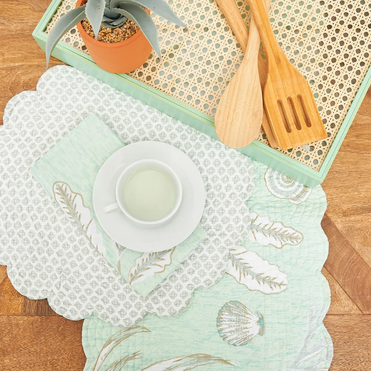 Breezy Shores Table Linens