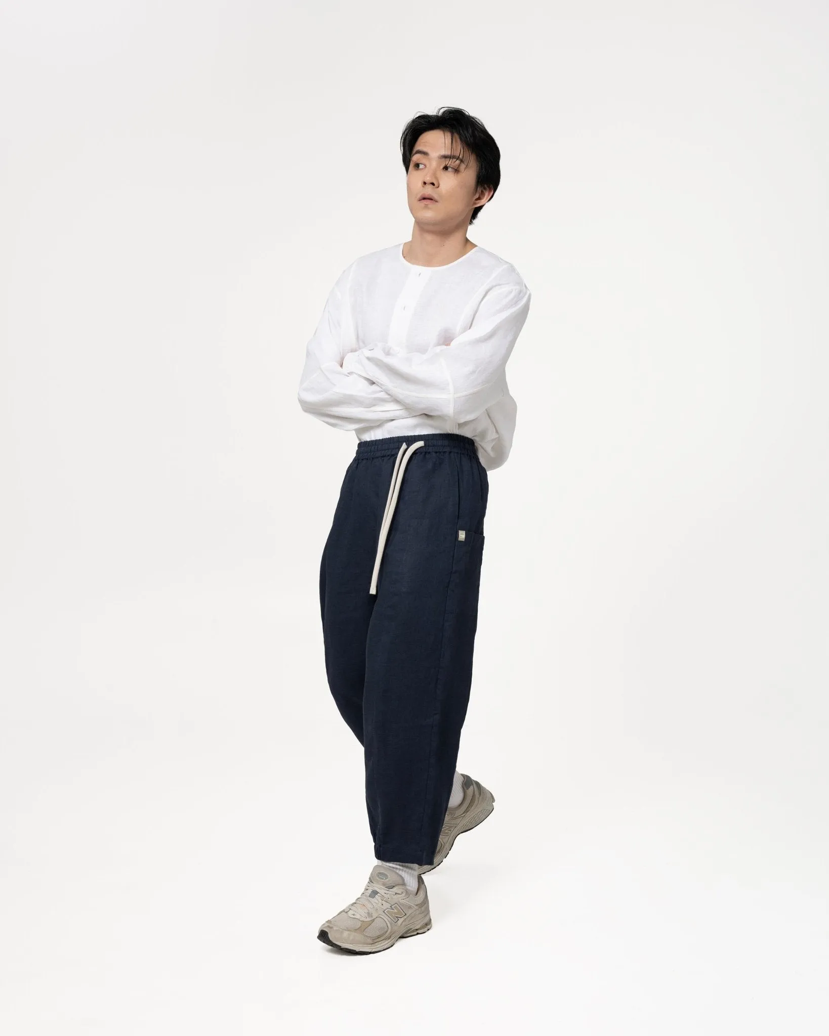 Journeyman Linen Pants - Navy