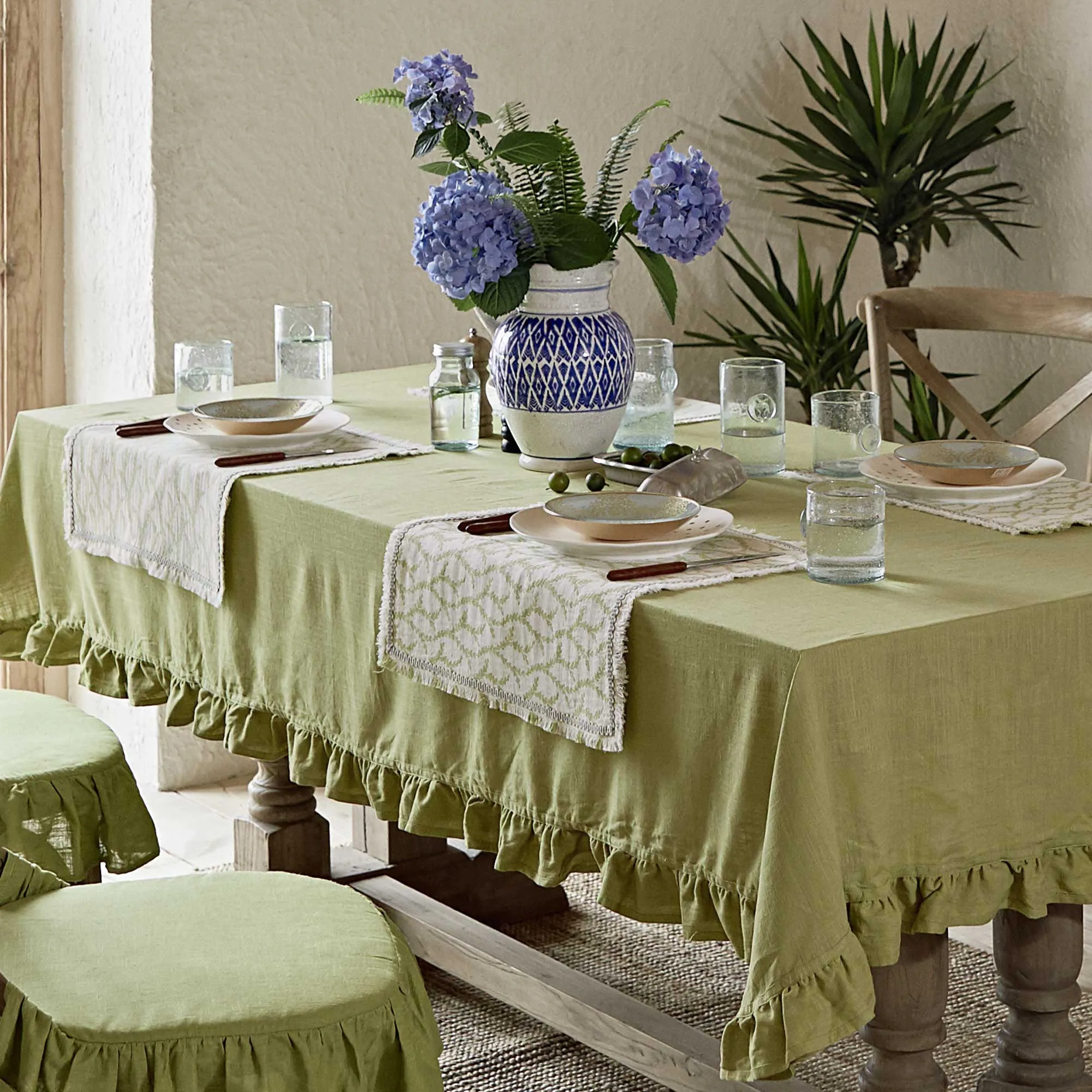 Sophia Green Ruffled Linen-Viscose Tablecloth