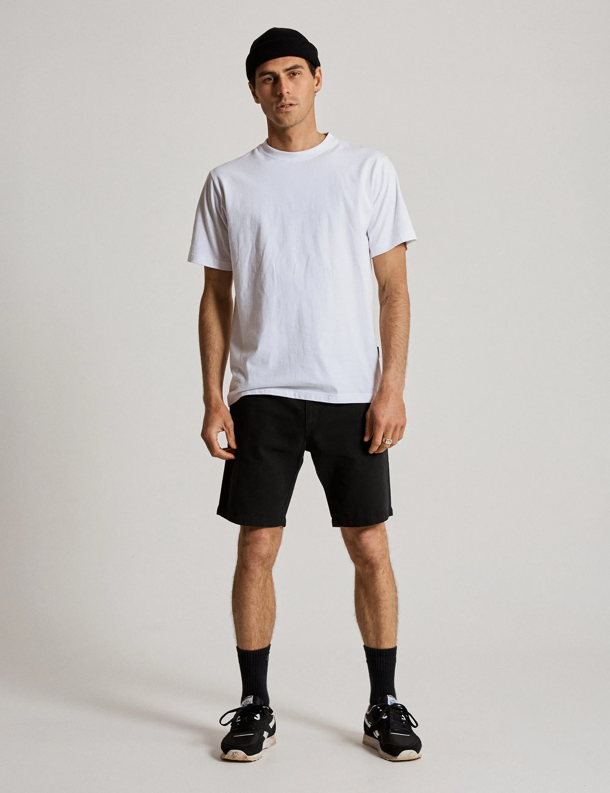 Taylor Stretch Chino Short - Black