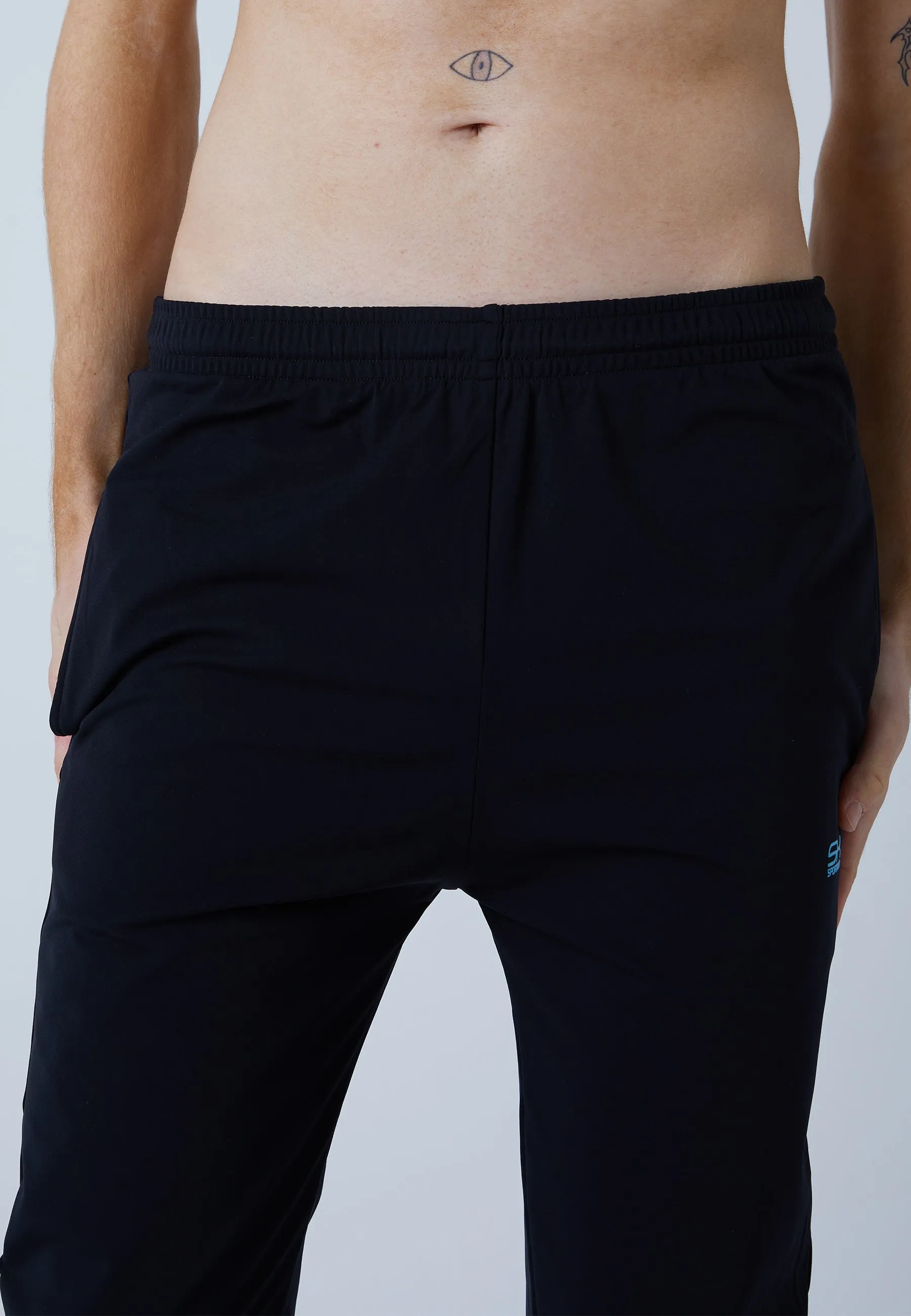 Tracksuit bottoms narrow, black