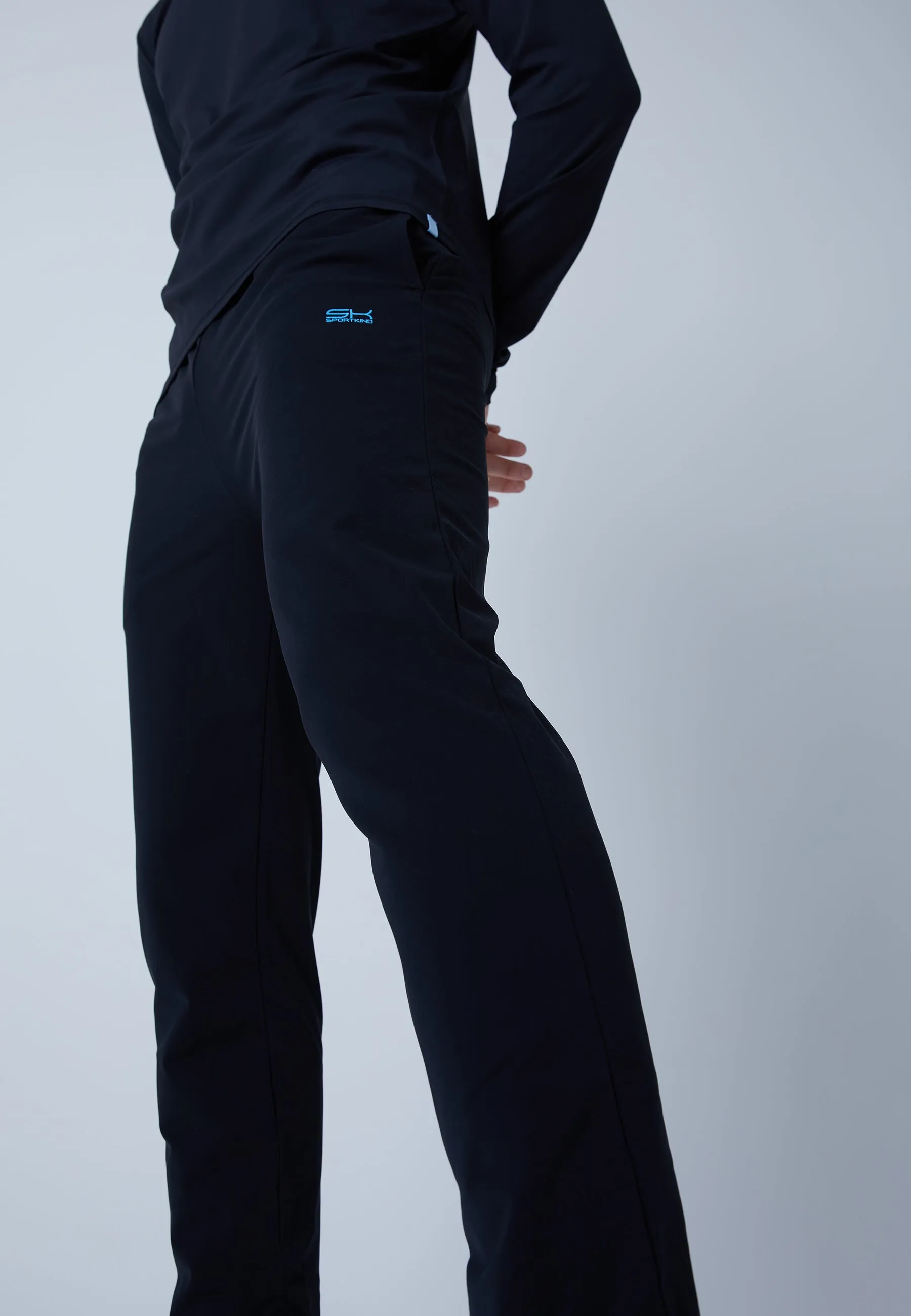 Tracksuit bottoms narrow, black