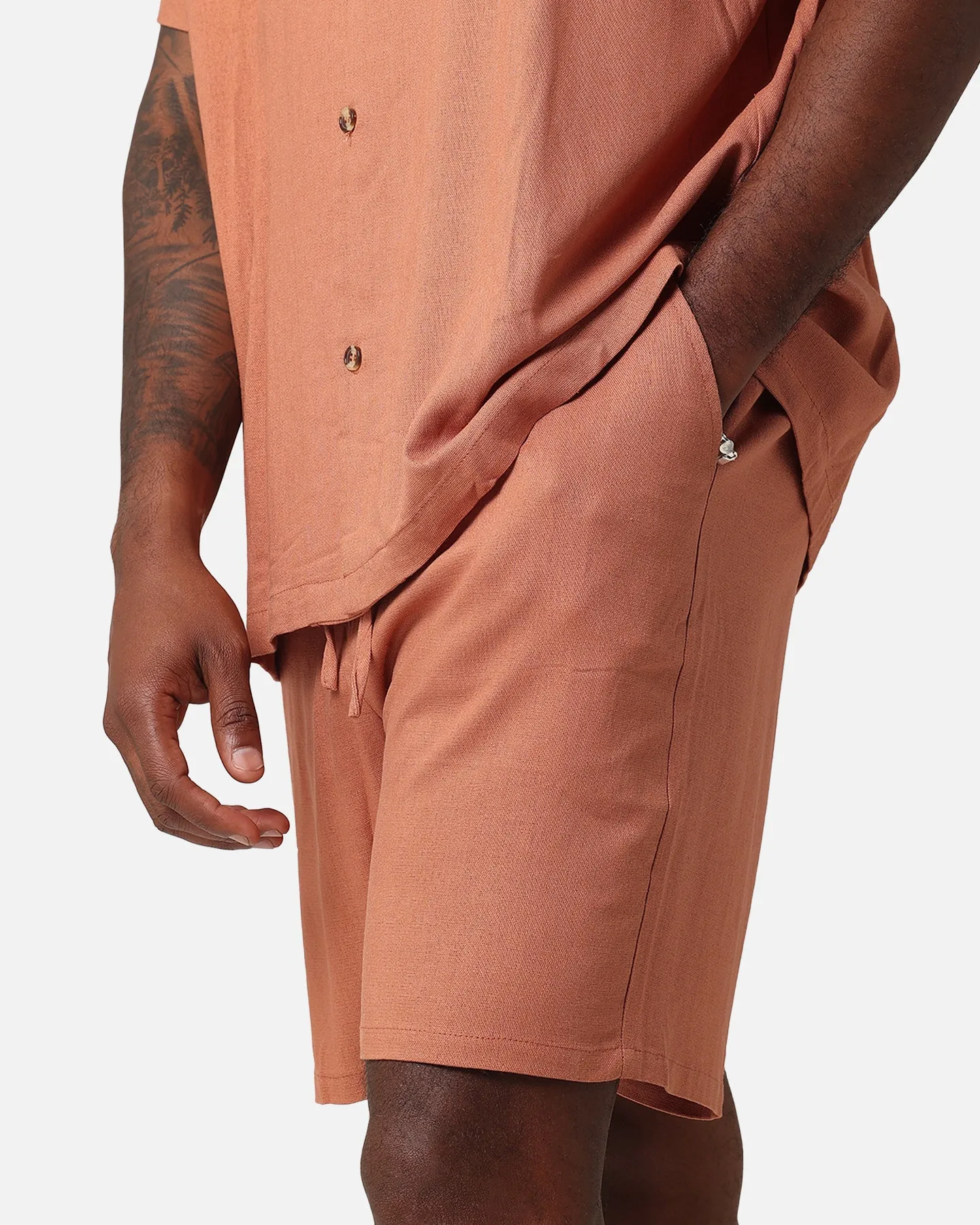 XXIII Ezrah Linen Shorts Tan